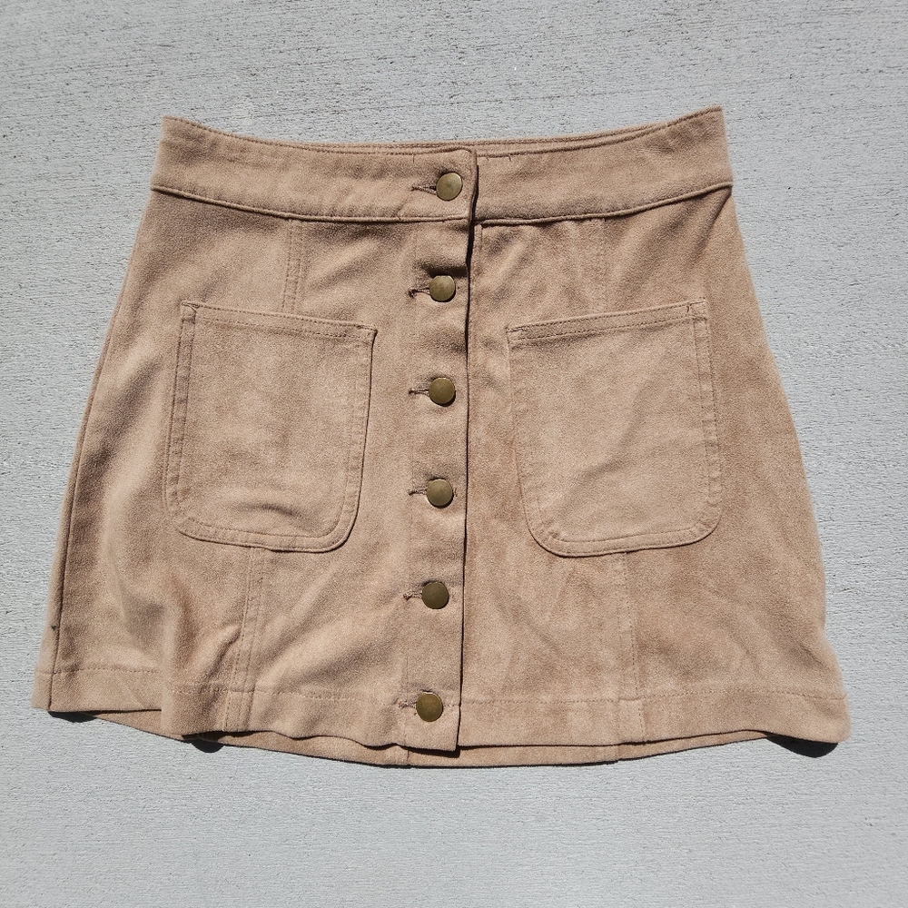 Altar'd State Skirt, Junior XS, Tan Soft Faux Suede, Lightweight, Mini, Buttons